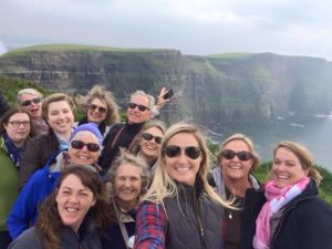 Noran Kronenwetter Cliifs of Moher selfie