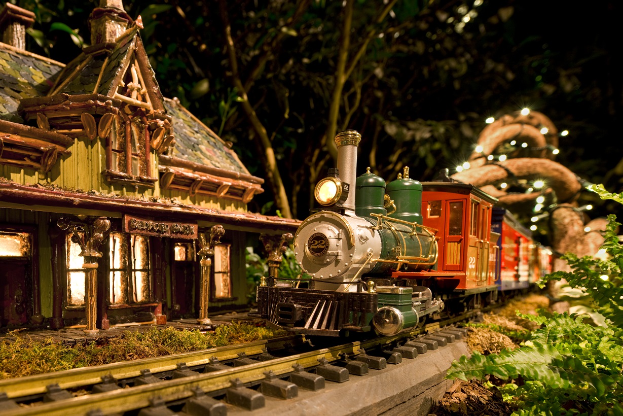 NYBG Holiday Train Show  photo by Robert Benson Photography